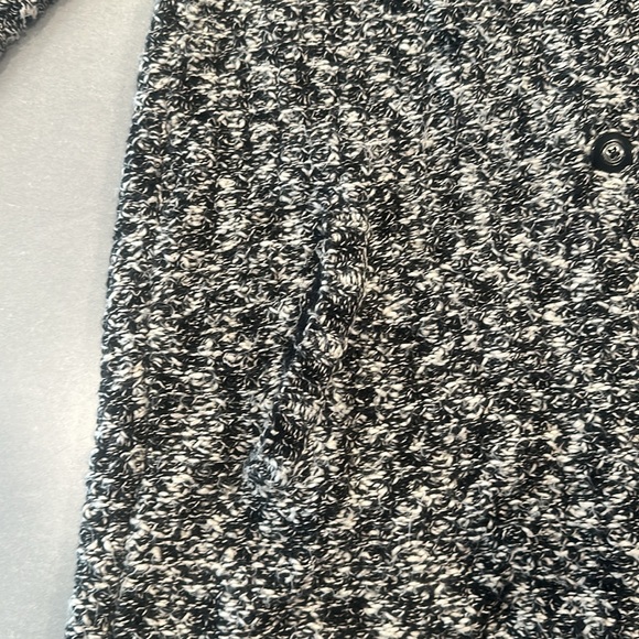 Lucky Brand knit sweater 🍀 - Picture 6 of 8